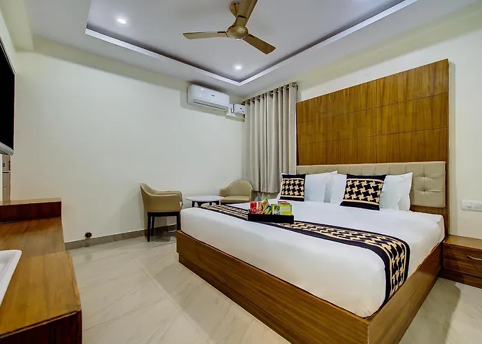 Budget King Room